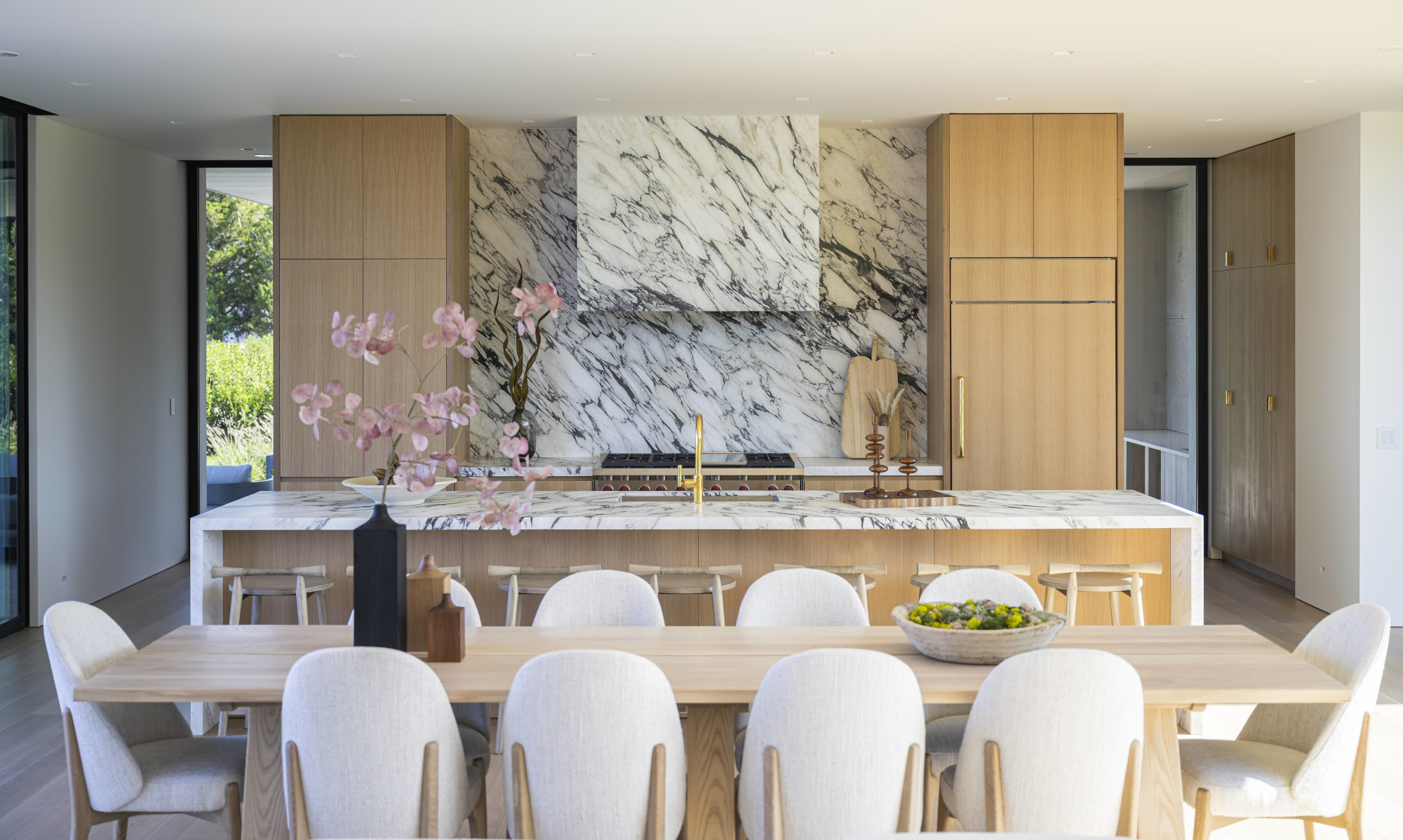 shelter island modern living room