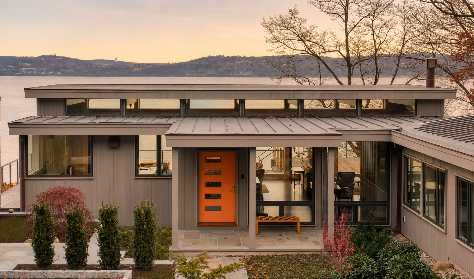 Hudson River Modern House